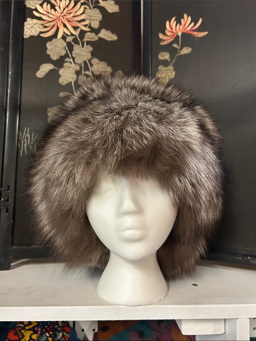 Vintage Silver Fox Fur Pillbox Hat - Brown and Gray Tones - Picture 3 of 13